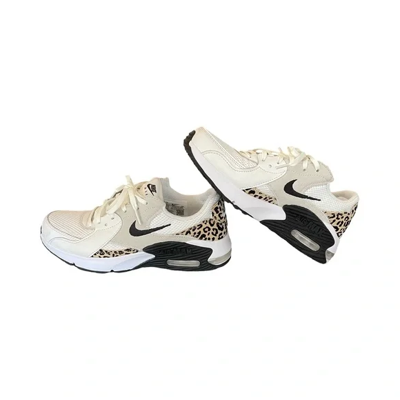 NWOT Nike Air Max Cream and Black Leopard Sneakers - Picture 5 of 10